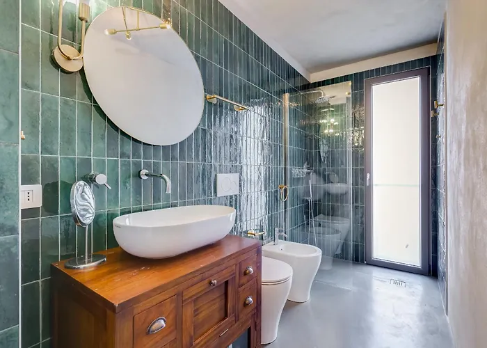 דירה Modern With Huge Private Rooftop Terrace *